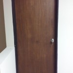 puerta interior de madera